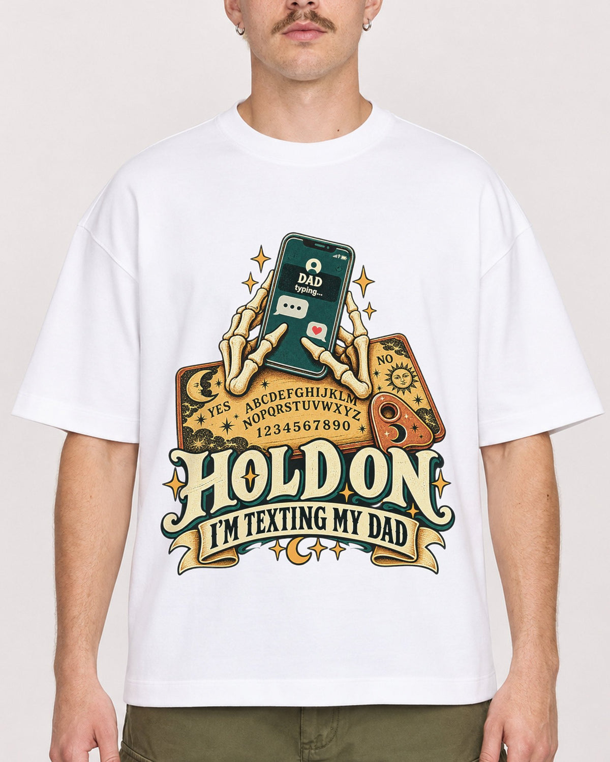 Mockup Boxy Heavyweight Tee White male close-up 39