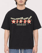 Mockup Boxy Heavyweight Tee Black male close-up 03