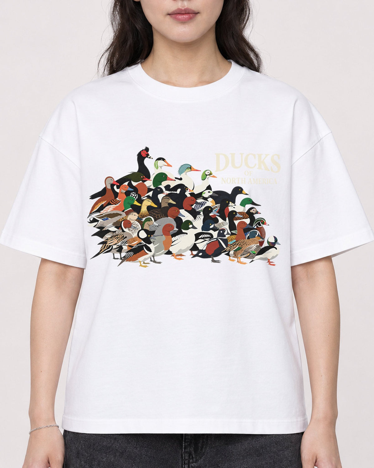 Mockup Boxy Heavyweight Tee White female close-up 03