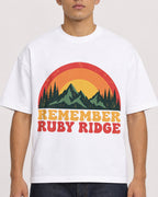 Mockup Boxy Heavyweight Tee White male close-up 16