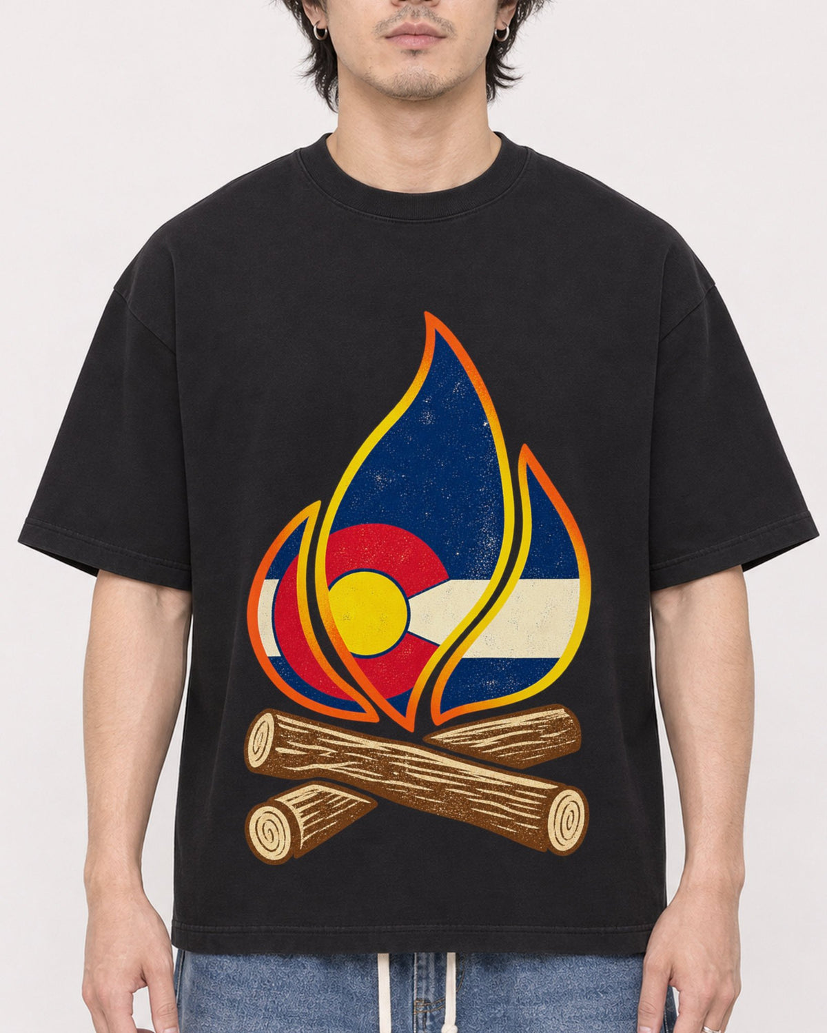 Mockup Boxy Heavyweight Tee Black male close-up 03