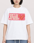 Mockup Boxy Heavyweight Tee White female close-up 11