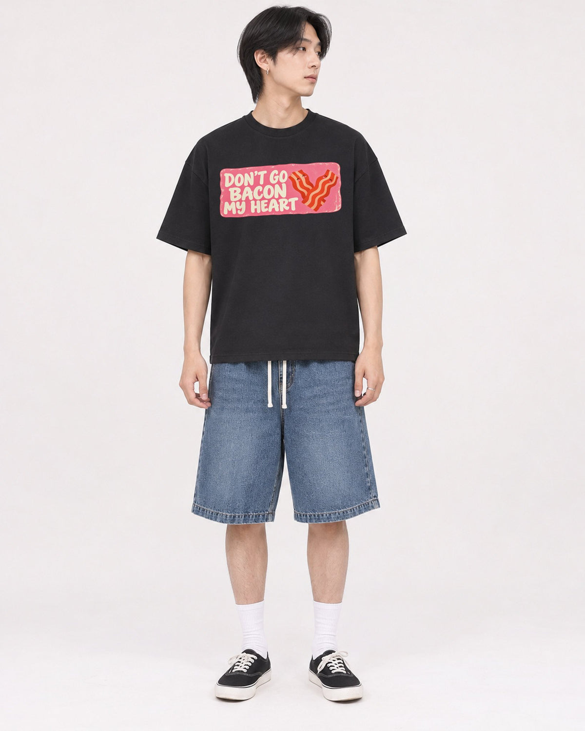 Mockup Boxy Heavyweight Tee Black male full-body 11