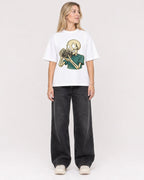 Mockup Boxy Heavyweight Tee White female full-body 08