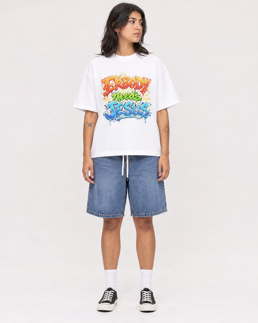 Mockup Boxy Heavyweight Tee White female full-body 36