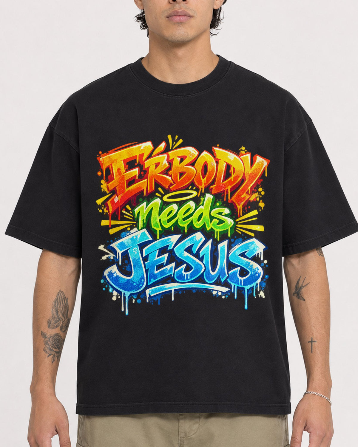 Mockup Boxy Heavyweight Tee Black male close-up 36