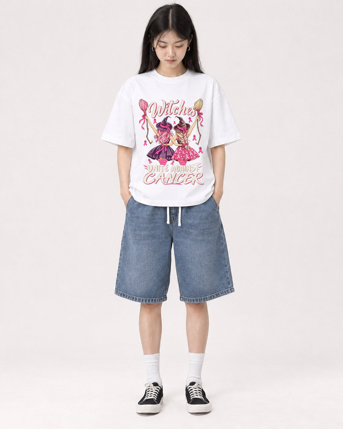 Mockup Boxy Heavyweight Tee White female full-body 01