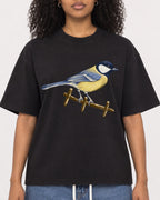 Mockup Boxy Heavyweight Tee Black female close-up 05
