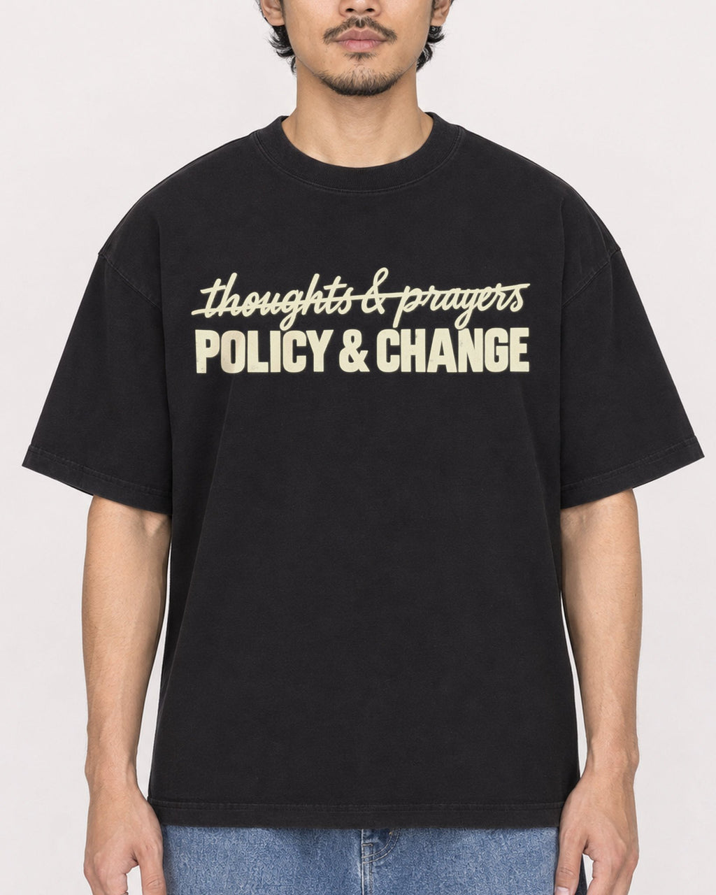 Mockup Boxy Heavyweight Tee Black male close-up 02