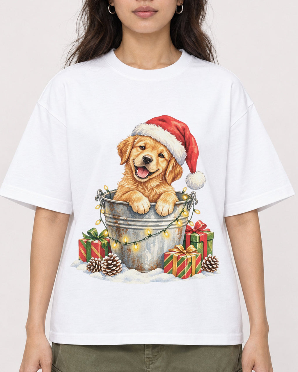 Mockup Boxy Heavyweight Tee White female close-up 02