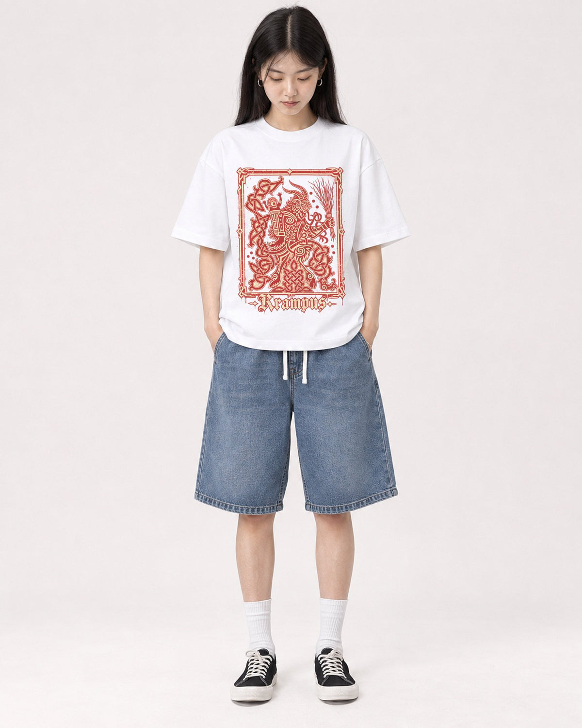 Mockup Boxy Heavyweight Tee White female full-body 01