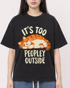 Mockup Boxy Heavyweight Tee Black female close-up 01