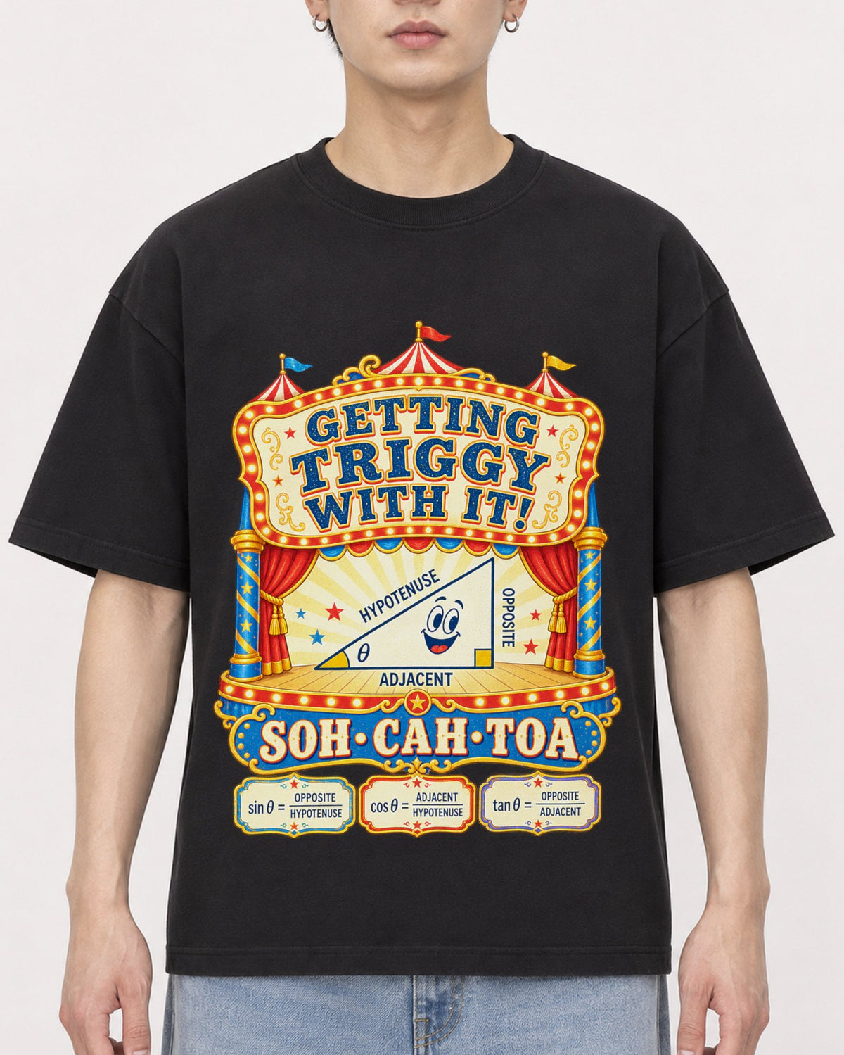 Mockup Boxy Heavyweight Tee Black male close-up 01