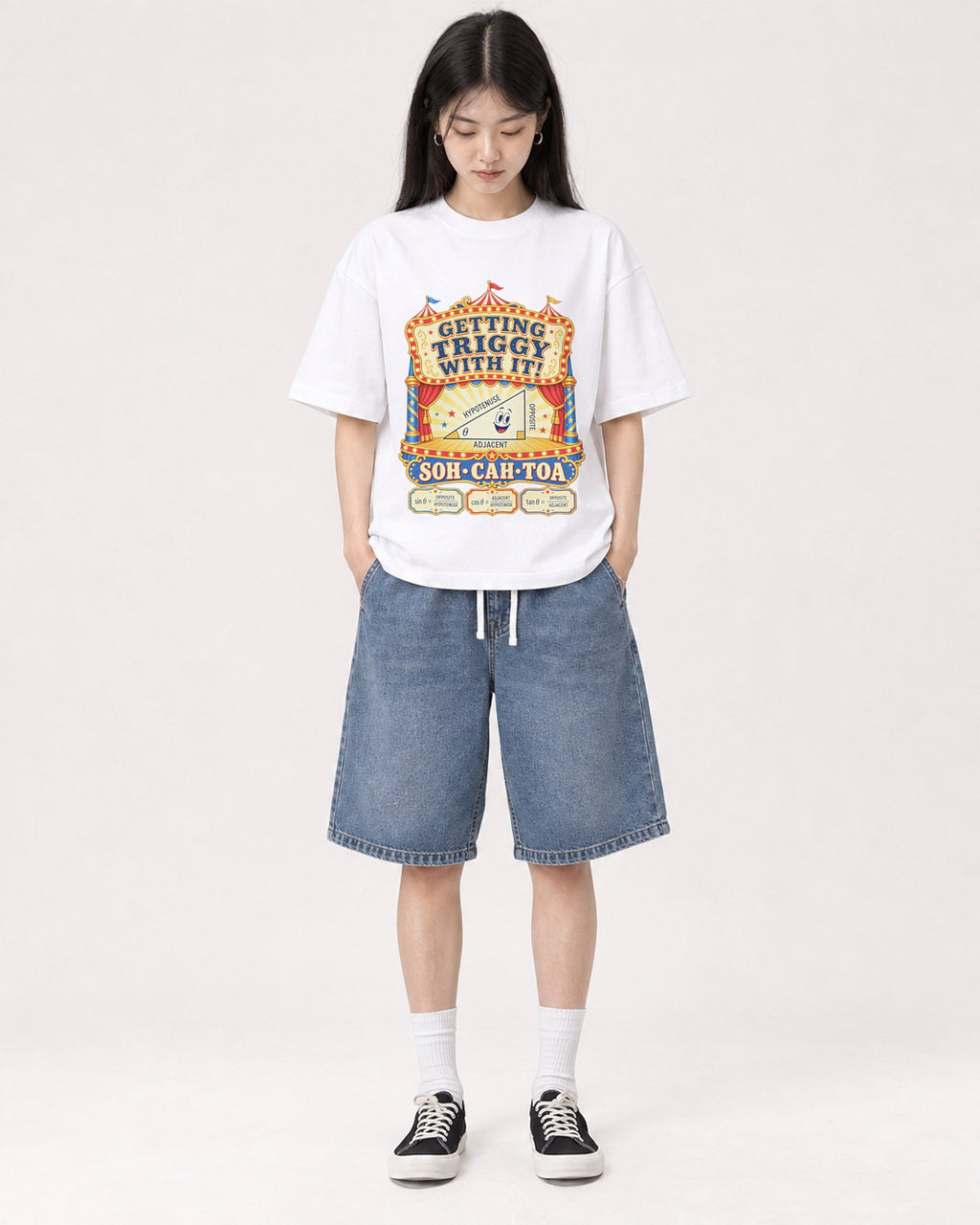 Mockup Boxy Heavyweight Tee White female full-body 01