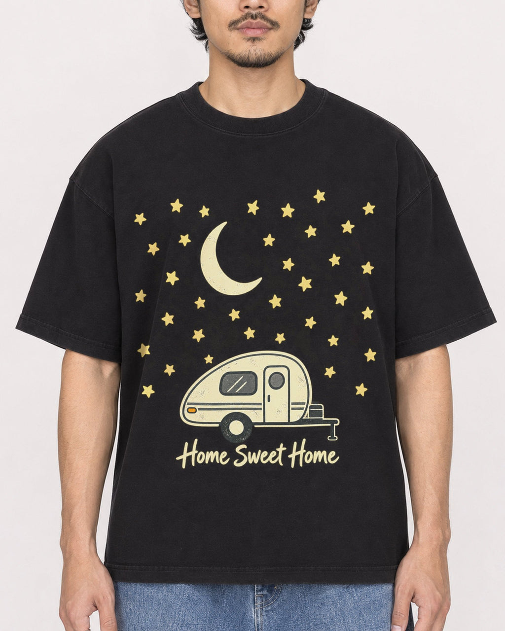 Mockup Boxy Heavyweight Tee Black male close-up 02