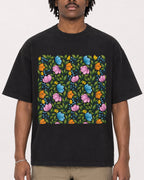 Mockup Boxy Heavyweight Tee Black male close-up 04