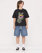 Mockup Boxy Heavyweight Tee Black female full-body 29