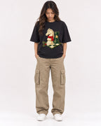 Mockup Boxy Heavyweight Tee Black female full-body 02