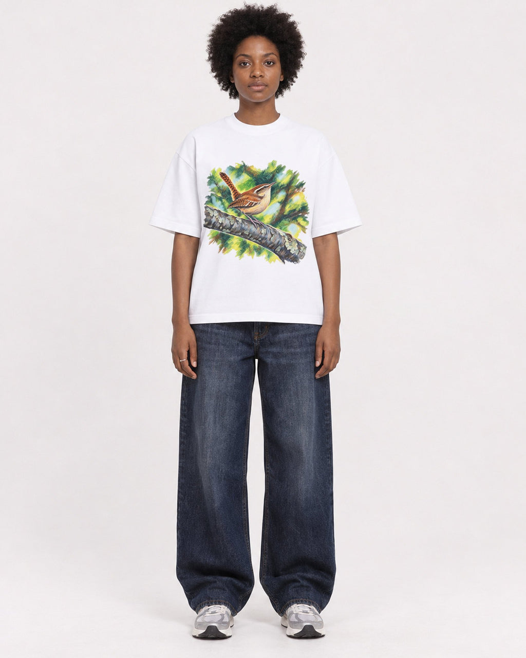 Mockup Boxy Heavyweight Tee White female full-body 14