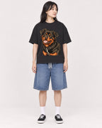 Mockup Boxy Heavyweight Tee Black female full-body 13
