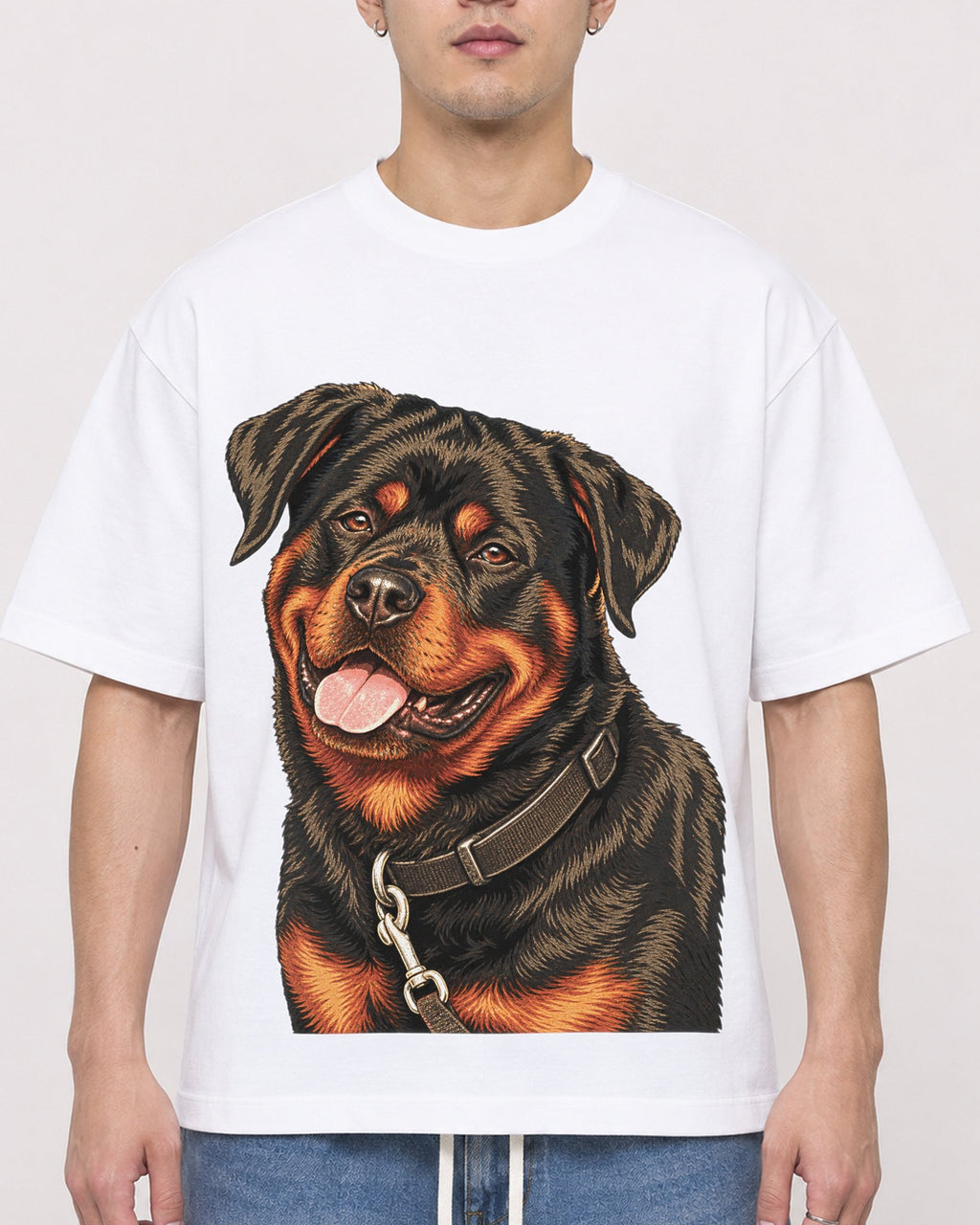 Mockup Boxy Heavyweight Tee White male close-up 13