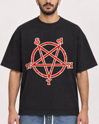 Mockup Boxy Heavyweight Tee Black male close-up 07