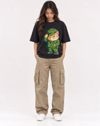 Mockup Boxy Heavyweight Tee Black female full-body 02