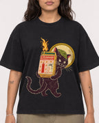 Mockup Boxy Heavyweight Tee Black female close-up 06