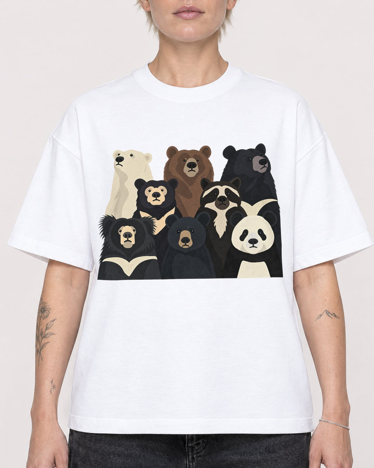 Mockup Boxy Heavyweight Tee White female close-up 48