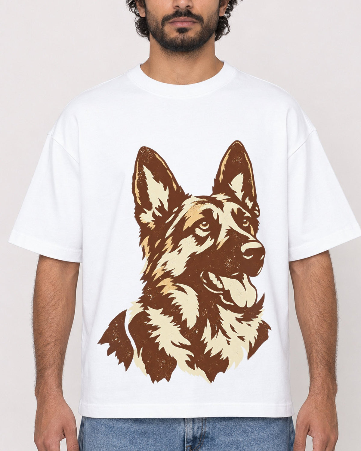 Mockup Boxy Heavyweight Tee White male close-up 17