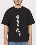 Mockup Boxy Heavyweight Tee Black male close-up 02