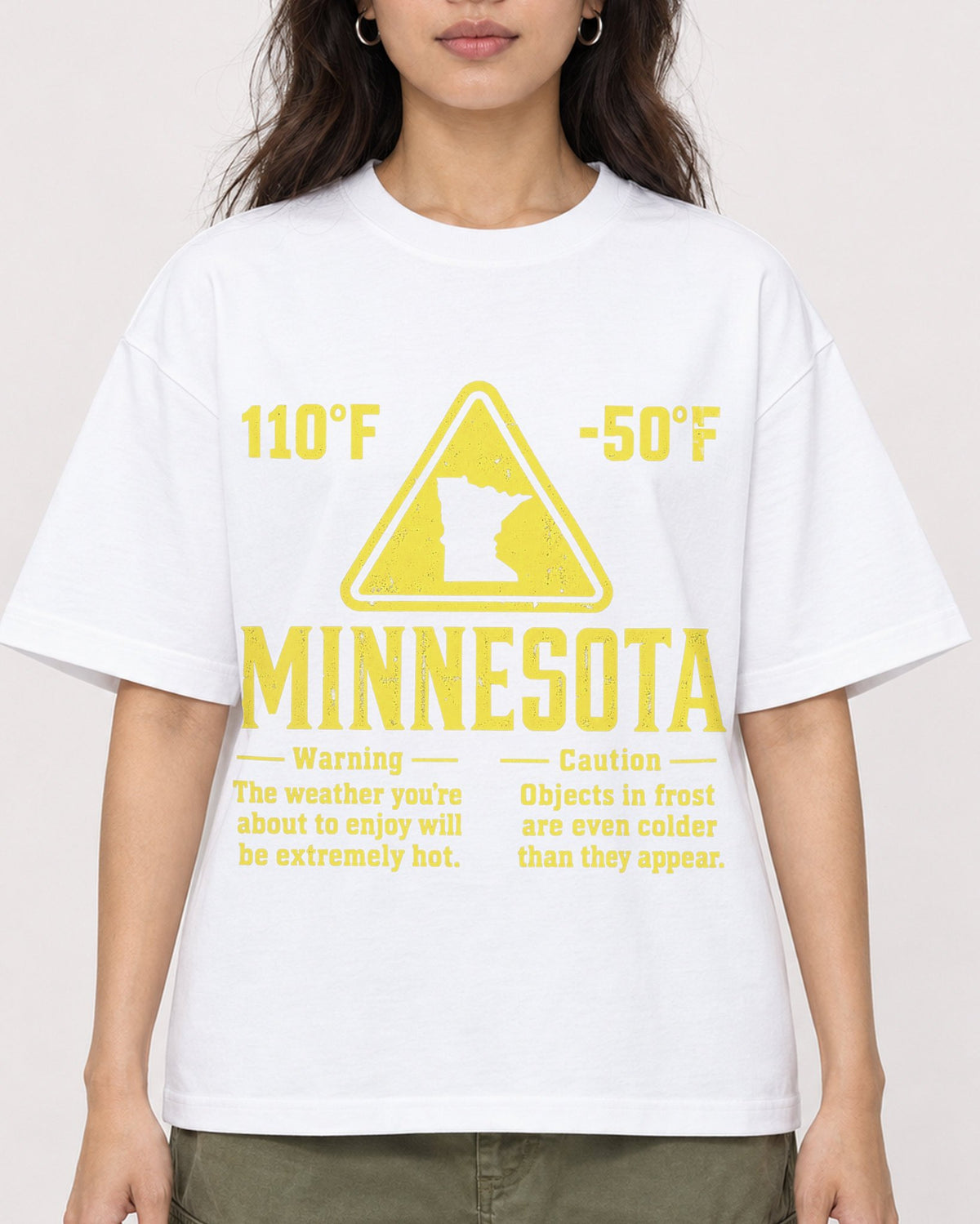 Mockup Boxy Heavyweight Tee White female close-up 02