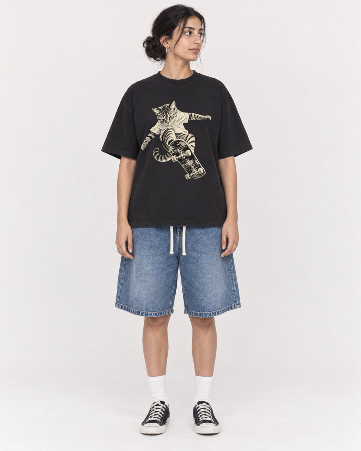 Mockup Boxy Heavyweight Tee Black female full-body 17
