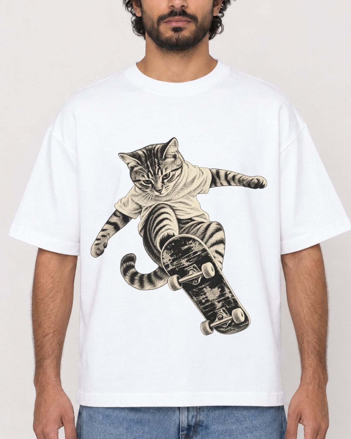 Mockup Boxy Heavyweight Tee White male close-up 17