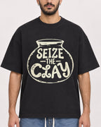 Mockup Boxy Heavyweight Tee Black male close-up 07