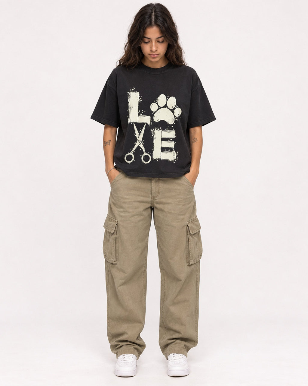 Mockup Boxy Heavyweight Tee Black female full-body 06