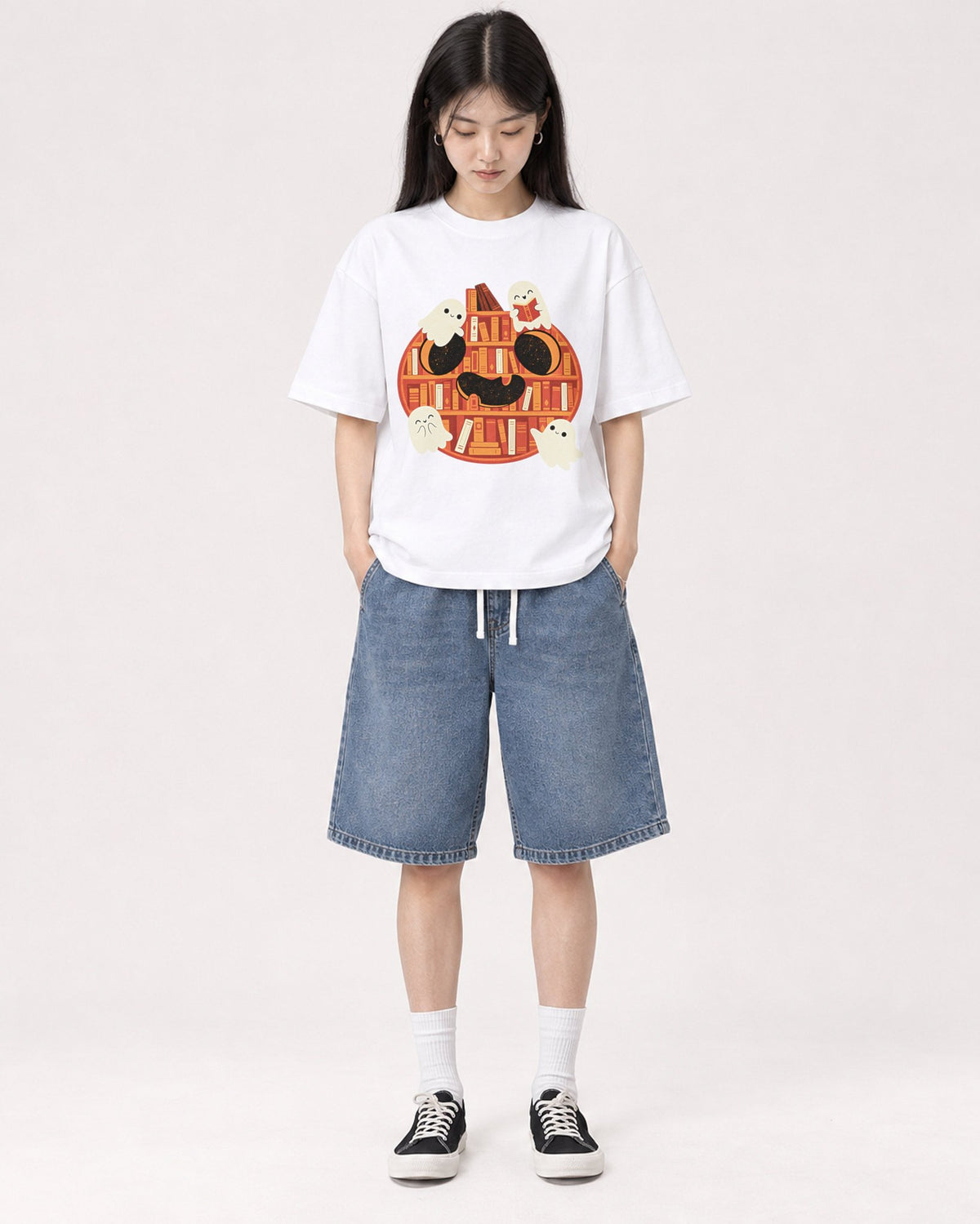 Mockup Boxy Heavyweight Tee White female full-body 01