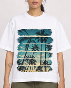 Mockup Boxy Heavyweight Tee White female close-up 42