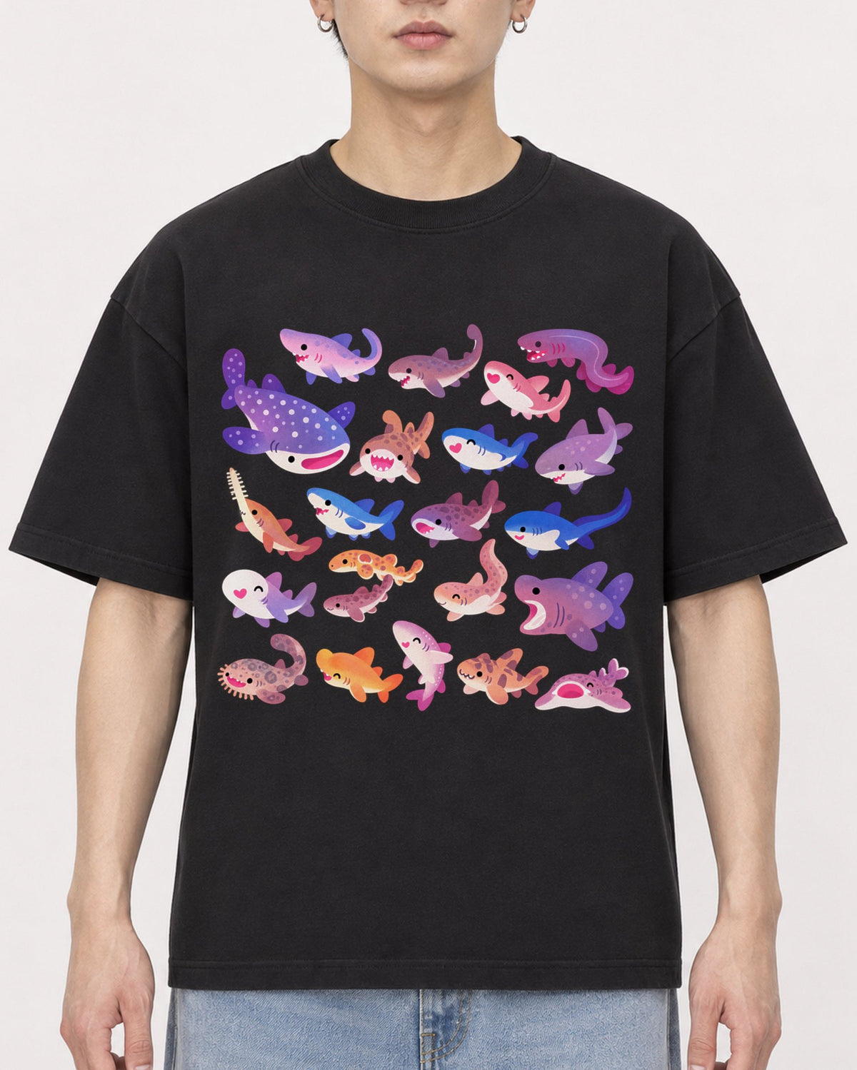 Mockup Boxy Heavyweight Tee Black male close-up 01