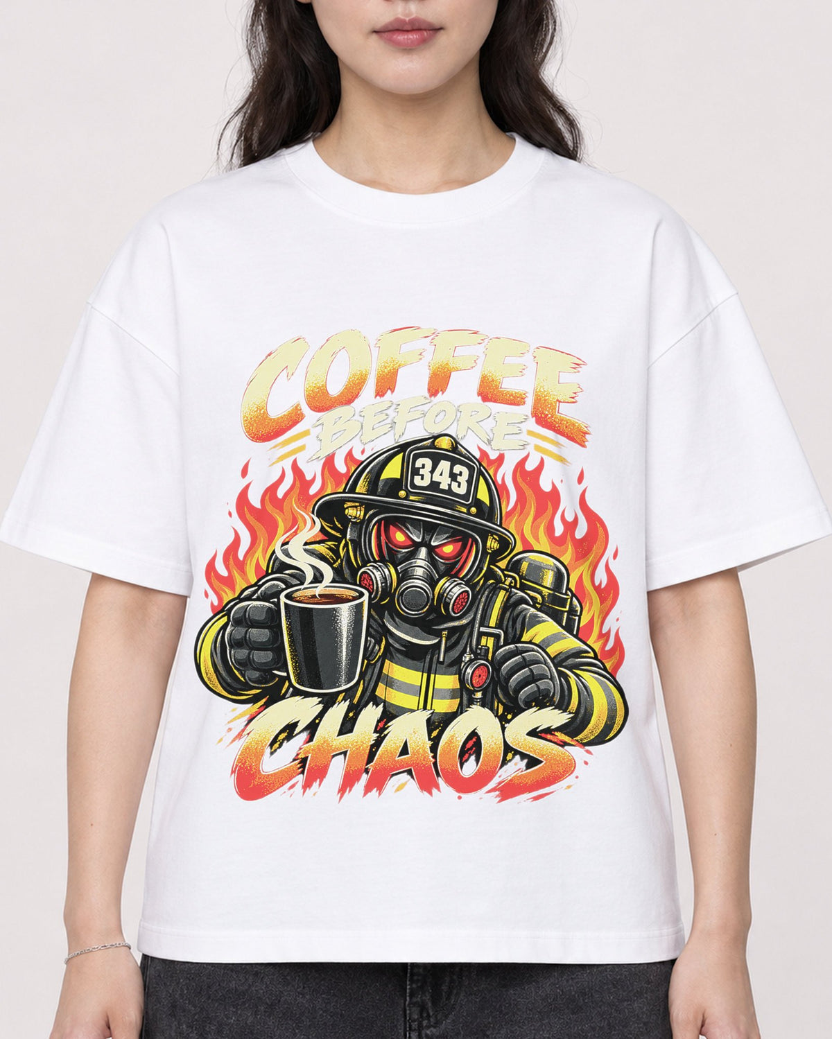 Mockup Boxy Heavyweight Tee White female close-up 03