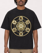 Mockup Boxy Heavyweight Tee Black male close-up 04