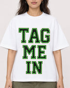 Mockup Boxy Heavyweight Tee White female close-up 02