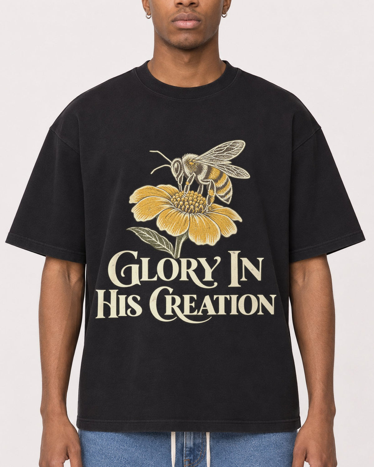 Mockup Boxy Heavyweight Tee Black male close-up 35