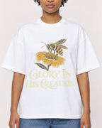Mockup Boxy Heavyweight Tee White female close-up 35