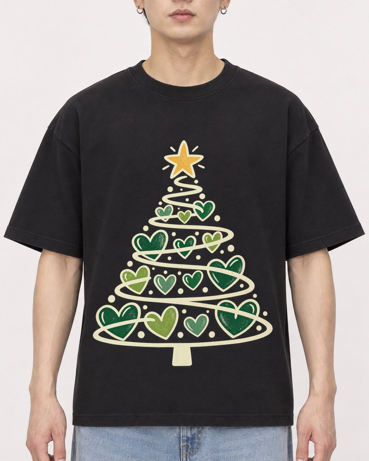 Mockup Boxy Heavyweight Tee Black male close-up 01