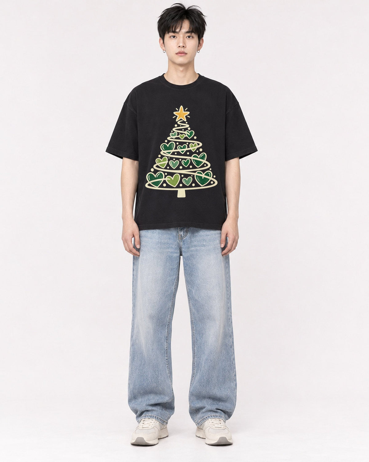 Mockup Boxy Heavyweight Tee Black male full-body 01