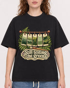 Mockup Boxy Heavyweight Tee Black female close-up 09