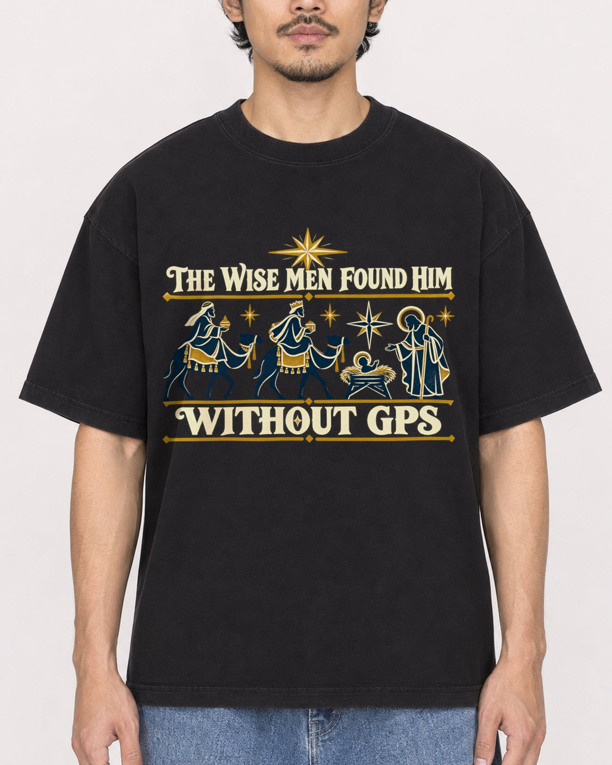Mockup Boxy Heavyweight Tee Black male close-up 02