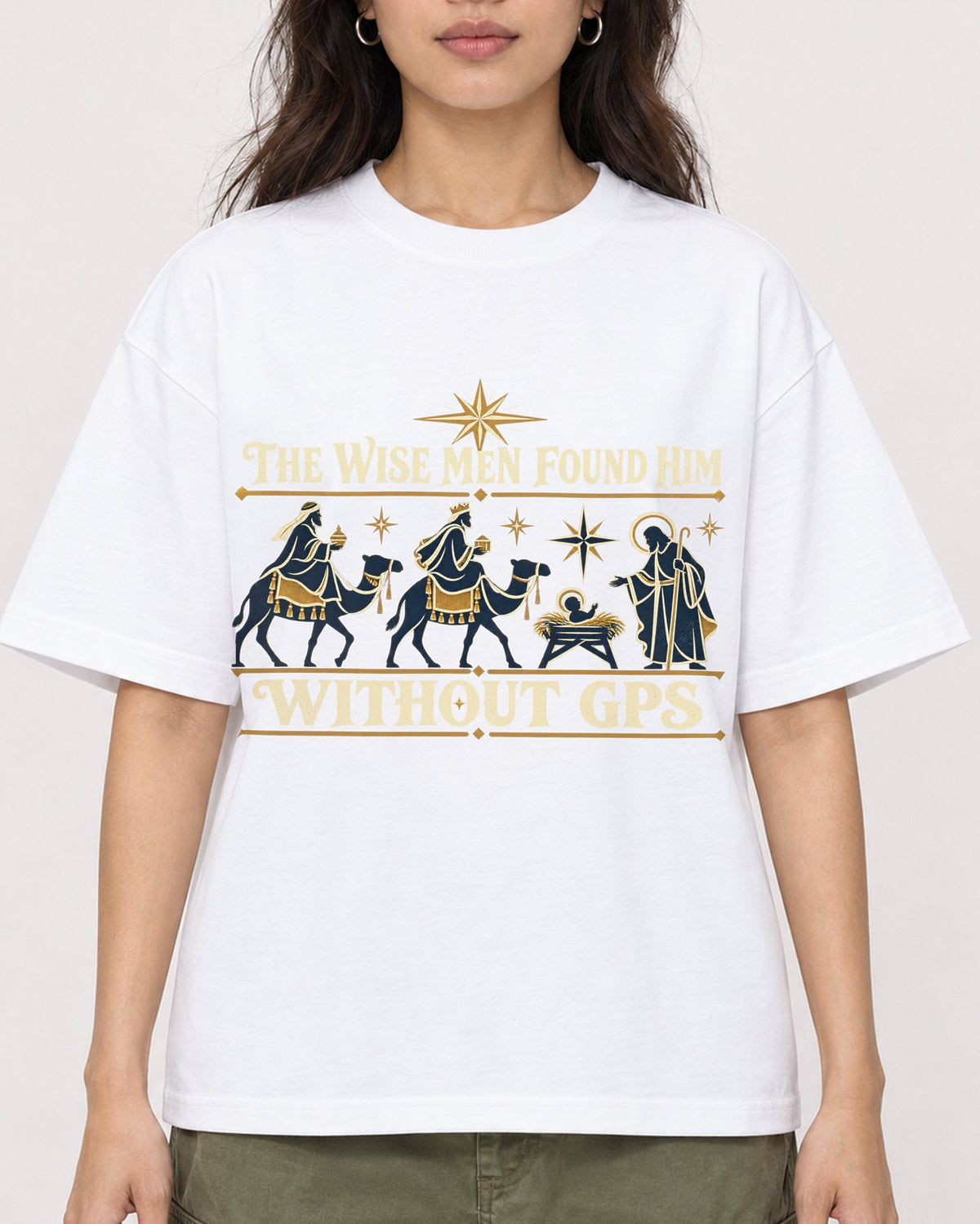 Mockup Boxy Heavyweight Tee White female close-up 02