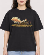Mockup Boxy Heavyweight Tee Black female close-up 03